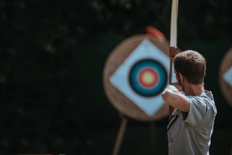 bow and arrow targeting